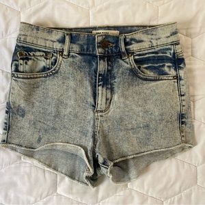 Juniors Garage high rise jean shorts. Size 1.